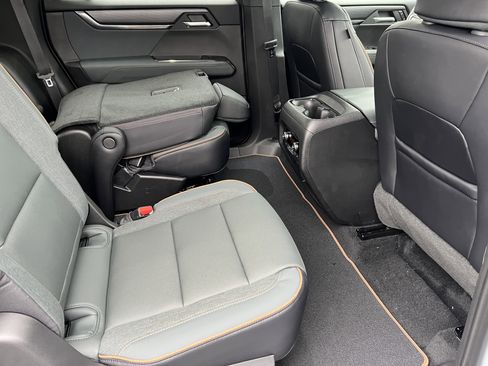 New 2026 GMC Acadia AT4 w/ Super Cruise Package image 25