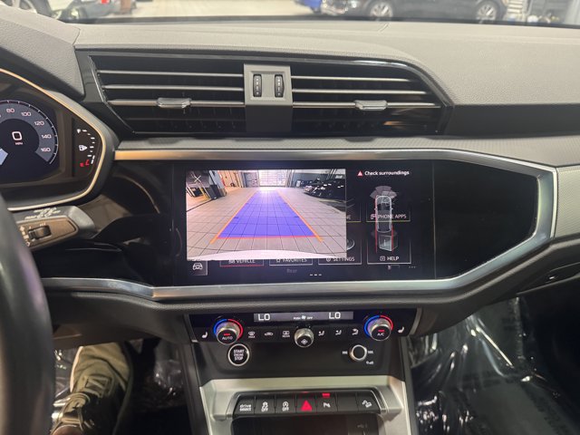 Certified 2024 Audi Q3 2.0T Premium w/ Convenience Package AWD/4WD image 20