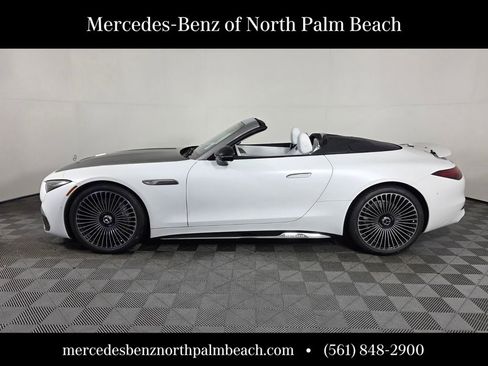 New 2026 Mercedes-Benz Maybach SL 680 image 3