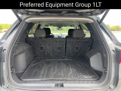 Used 2021 Chevrolet Equinox LT FWD image 9