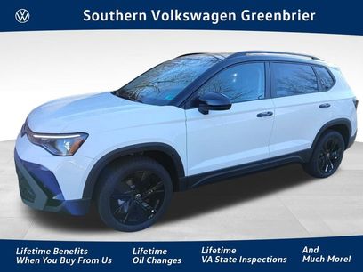 New 2025 Volkswagen Taos SE