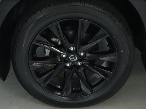 Certified 2025 MAZDA CX-5 Carbon Edition AWD/4WD image 38