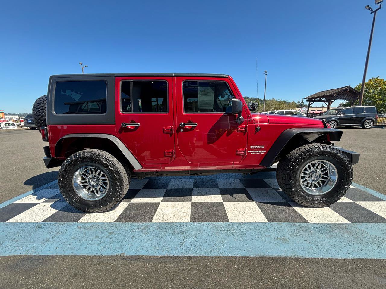 Used 2013 Jeep Wrangler Unlimited Sport AWD/4WD image 6