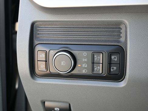 New 2026 Ford F350 XLT w/ XLT Premium Package image 31