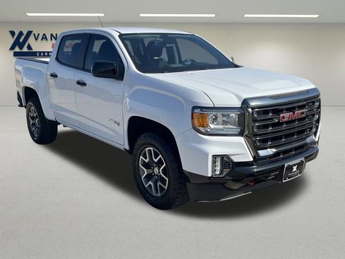 Used 2022 GMC Canyon AT4 w/ Trailering Package image 8