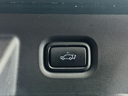 Used 2024 Hyundai Ioniq 5 SEL image 30