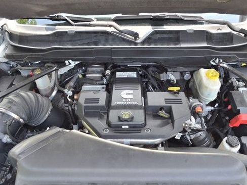 Used 2024 RAM 5500 Tradesman w/ Safety Group AWD/4WD image 33