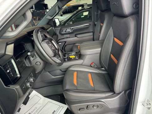 Used 2024 GMC Sierra 1500 AT4 w/ AT4 Premium Package image 20
