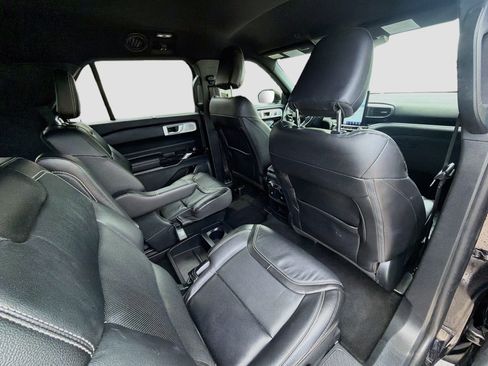 Used 2021 Ford Explorer ST w/ Equipment Group 401A AWD/4WD image 30