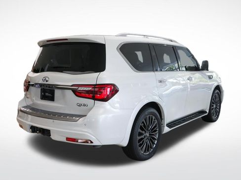Used 2022 INFINITI QX80 Premium Select w/ Cargo Package AWD/4WD image 5