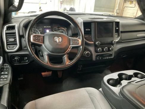 Used 2024 RAM 2500 Big Horn AWD/4WD image 9