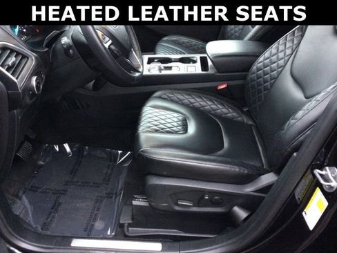 Used 2024 Ford Edge Titanium image 9