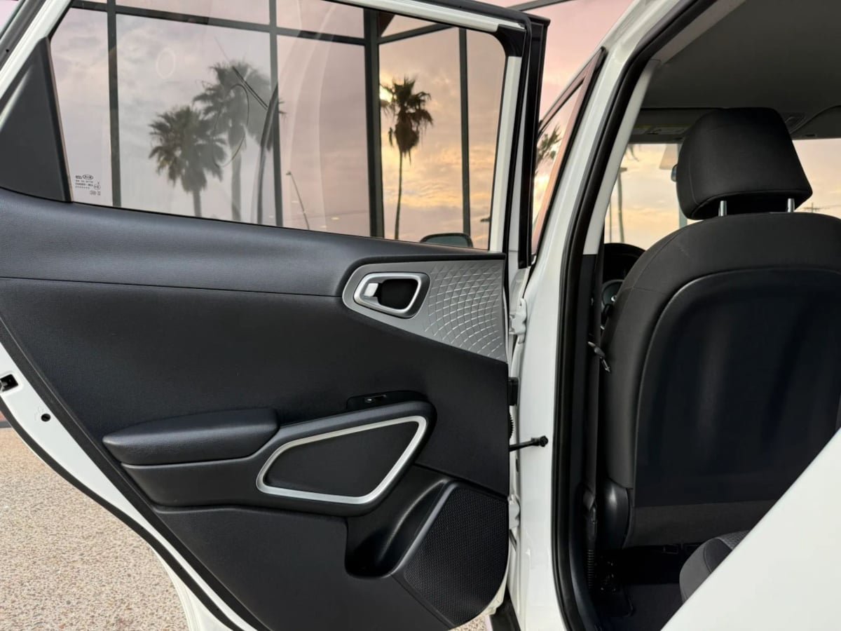 Used 2020 Kia Soul X-Line FWD image 34