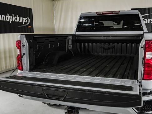 Used 2024 Chevrolet Silverado 2500 LT image 55