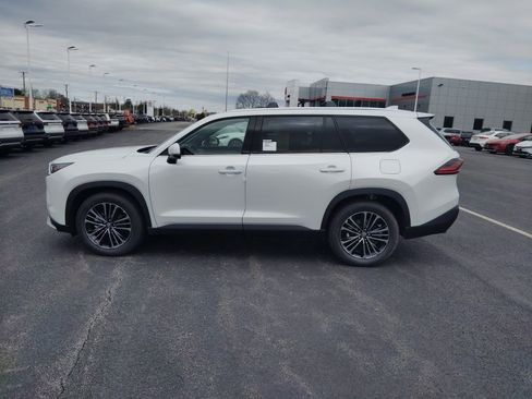 New 2026 Toyota Grand Highlander AWD Hybrid image 4