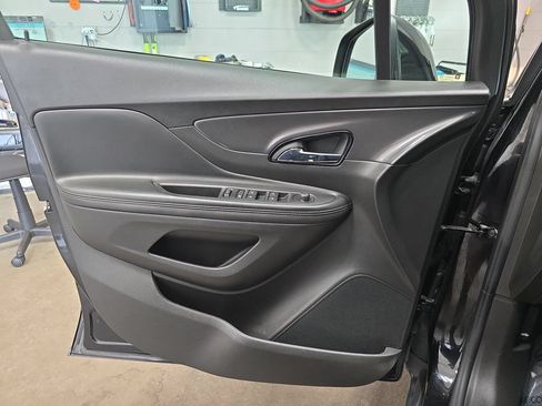 Used 2019 Buick Encore Sport Touring w/ Safety Package FWD image 26