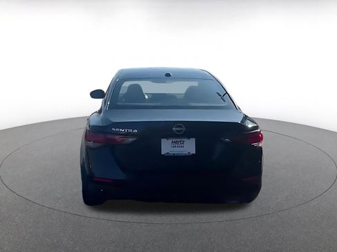 Used 2025 Nissan Sentra SV image 8