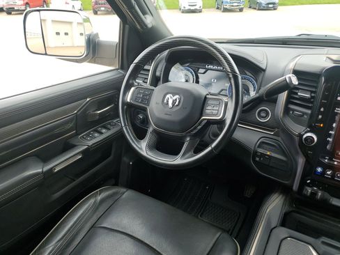 Used 2021 RAM 2500 Limited image 17