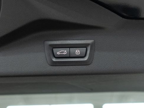 Used 2026 BMW X7 xDrive40i AWD/4WD image 44