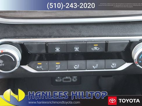 Used 2025 Nissan Altima 2.5 SV FWD image 22