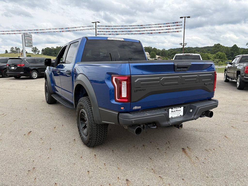 Used 2017 Ford F150 Raptor AWD/4WD image 3