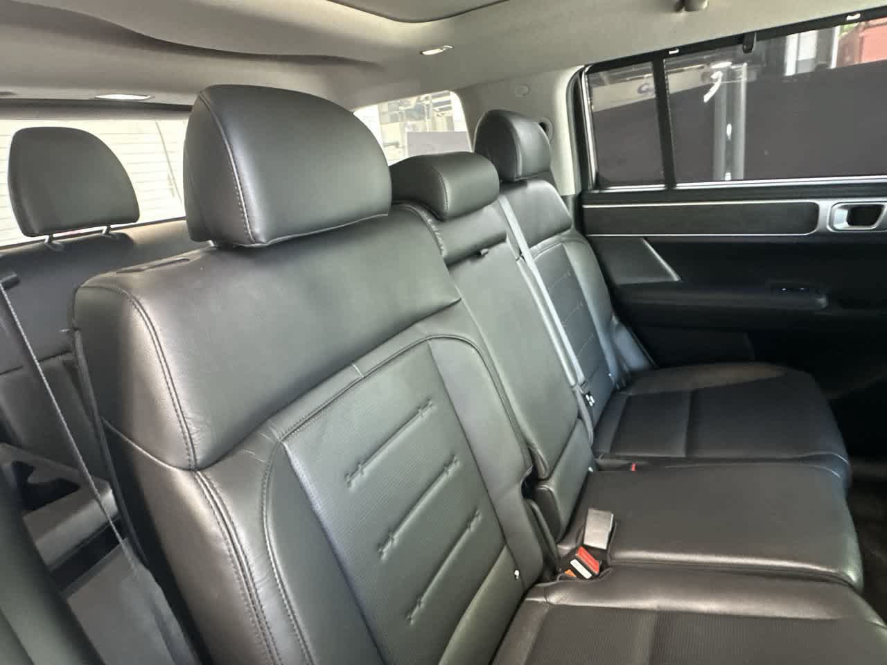 Used 2024 Hyundai Santa Fe Limited FWD image 26