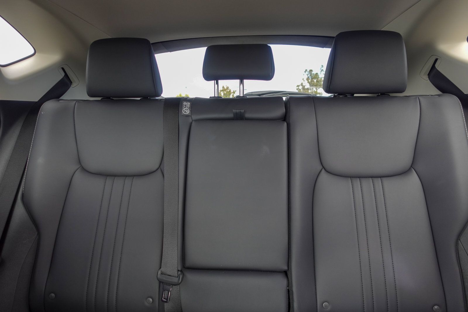 Used 2025 Lexus NX 350h AWD w/ Accessory Package (Z2) image 13