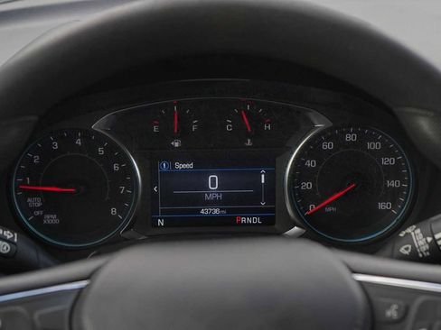 Used 2023 Chevrolet Equinox LT FWD image 23