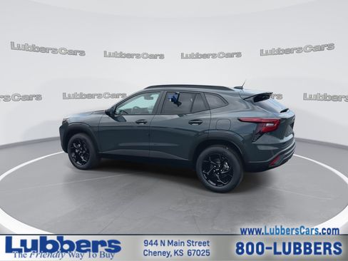 New 2026 Chevrolet Trax LT w/ Driver Confidence Package FWD image 6