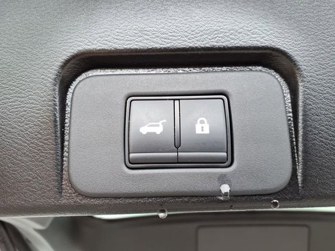 Certified 2023 Nissan Rogue SV w/ SV Premium B Package image 13