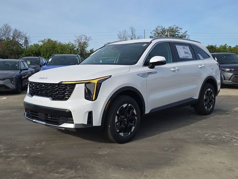 New 2026 Kia Sorento S AWD/4WD image 4