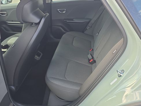 New 2025 Kia K4 LXS image 18