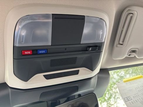 New 2026 Subaru Crosstrek 2.5i Limited AWD/4WD image 15