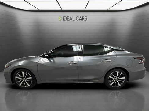 Used 2019 Nissan Maxima 3.5 SV w/ Floor Mat Group FWD image 2