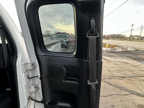 Used 2012 Chevrolet Colorado LT image 32