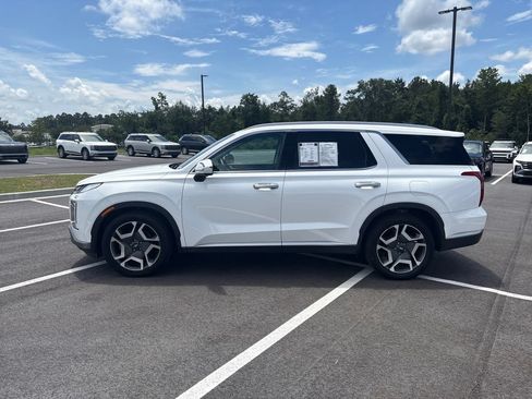 Used 2023 Hyundai Palisade SEL w/ Premium Package FWD image 26