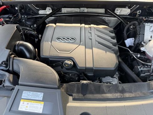 Used 2023 Audi Q5 2.0T Premium Plus w/ Premium Plus Package AWD/4WD image 30
