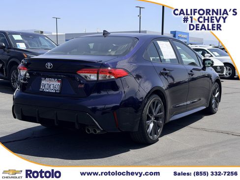 Used 2024 Toyota Corolla SE w/ SE Premium Package FWD image 6