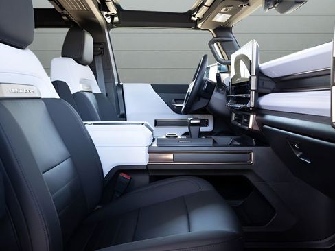 Used 2024 GMC Hummer EV 3X w/ Omega Edition AWD/4WD image 96