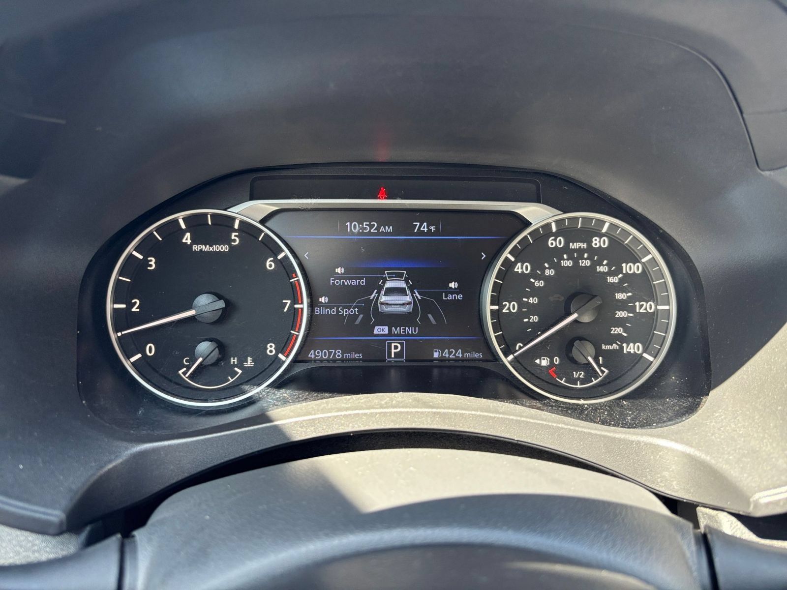Used 2025 Nissan Altima 2.5 SV FWD image 39