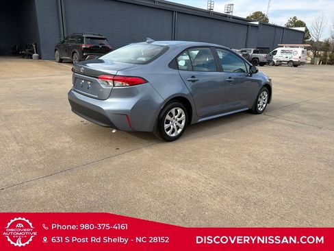 Used 2026 Toyota Corolla LE image 7