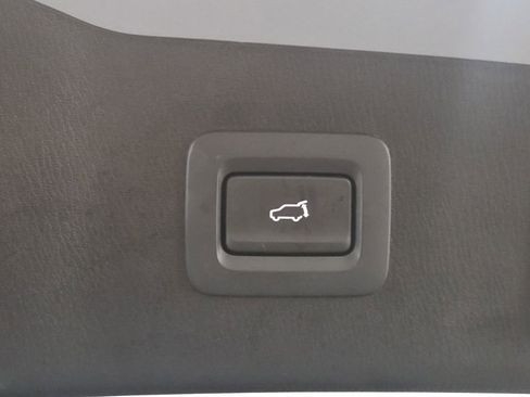 Used 2023 MAZDA CX-5 AWD 2.5 S w/ Premium Package image 14