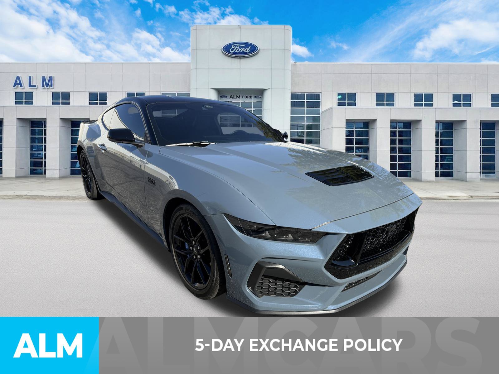 Used 2024 Ford Mustang GT Premium RWD image 3