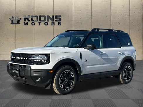 New 2025 Ford Bronco Sport Outer Banks w/ Outer Banks Tech Package+ image 1