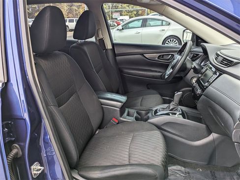 Used 2020 Nissan Rogue S image 15