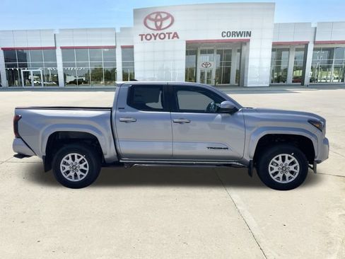 New 2026 Toyota Tacoma SR5 AWD/4WD image 7