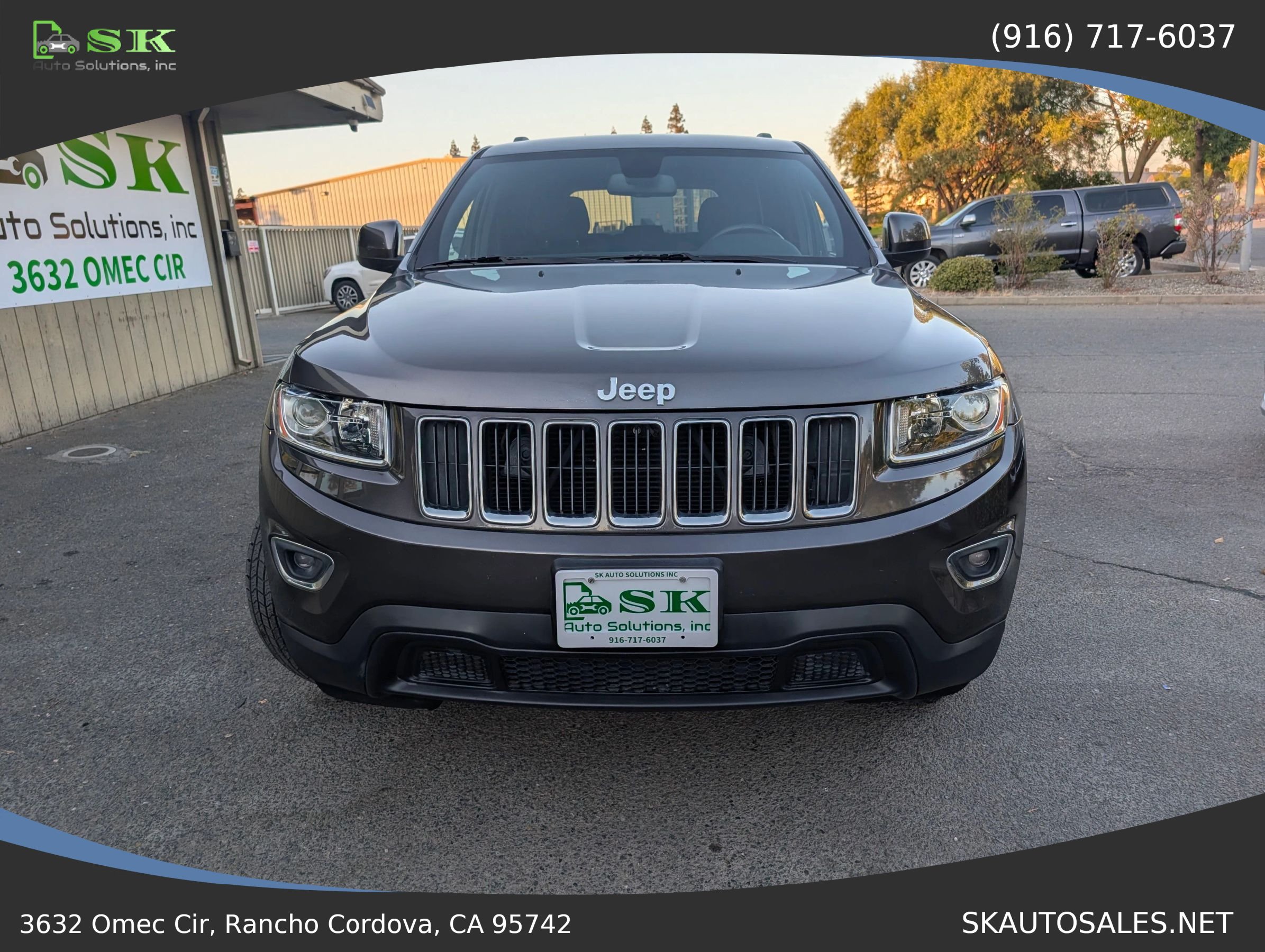Used 2015 Jeep Grand Cherokee Laredo w/ Quick Order Package 23E AWD/4WD image 5