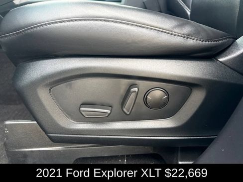 Used 2021 Ford Explorer XLT w/ Equipment Group 202A RWD image 13