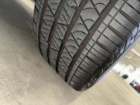 Certified 2025 BMW X5 xDrive50e w/ M Sport Package image 37