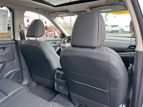 Used 2026 Nissan Rogue SV w/ SV Premium Package image 30